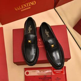 Picture of Valentino Shoes Men _SKUfw134179682fw